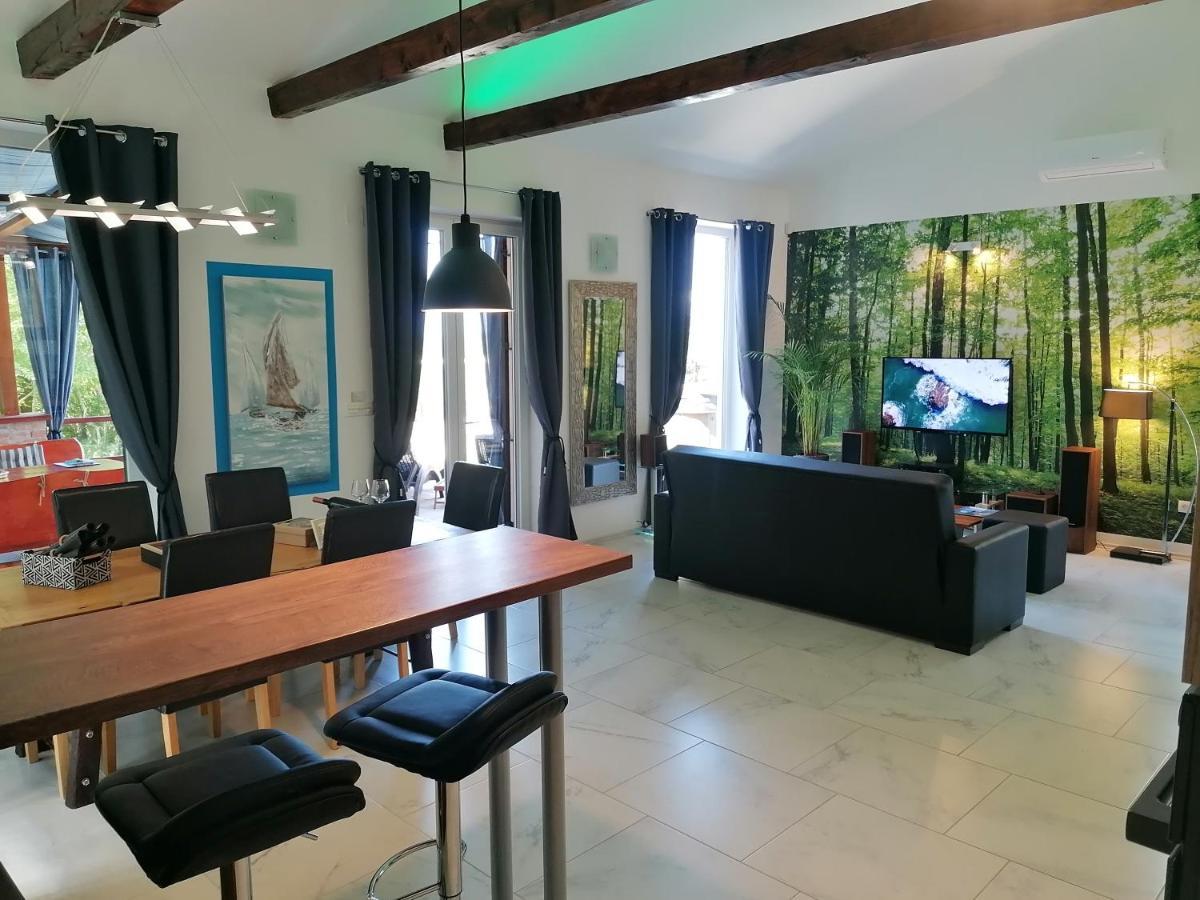 The Forest House Krk 2 Kras Bagian luar foto