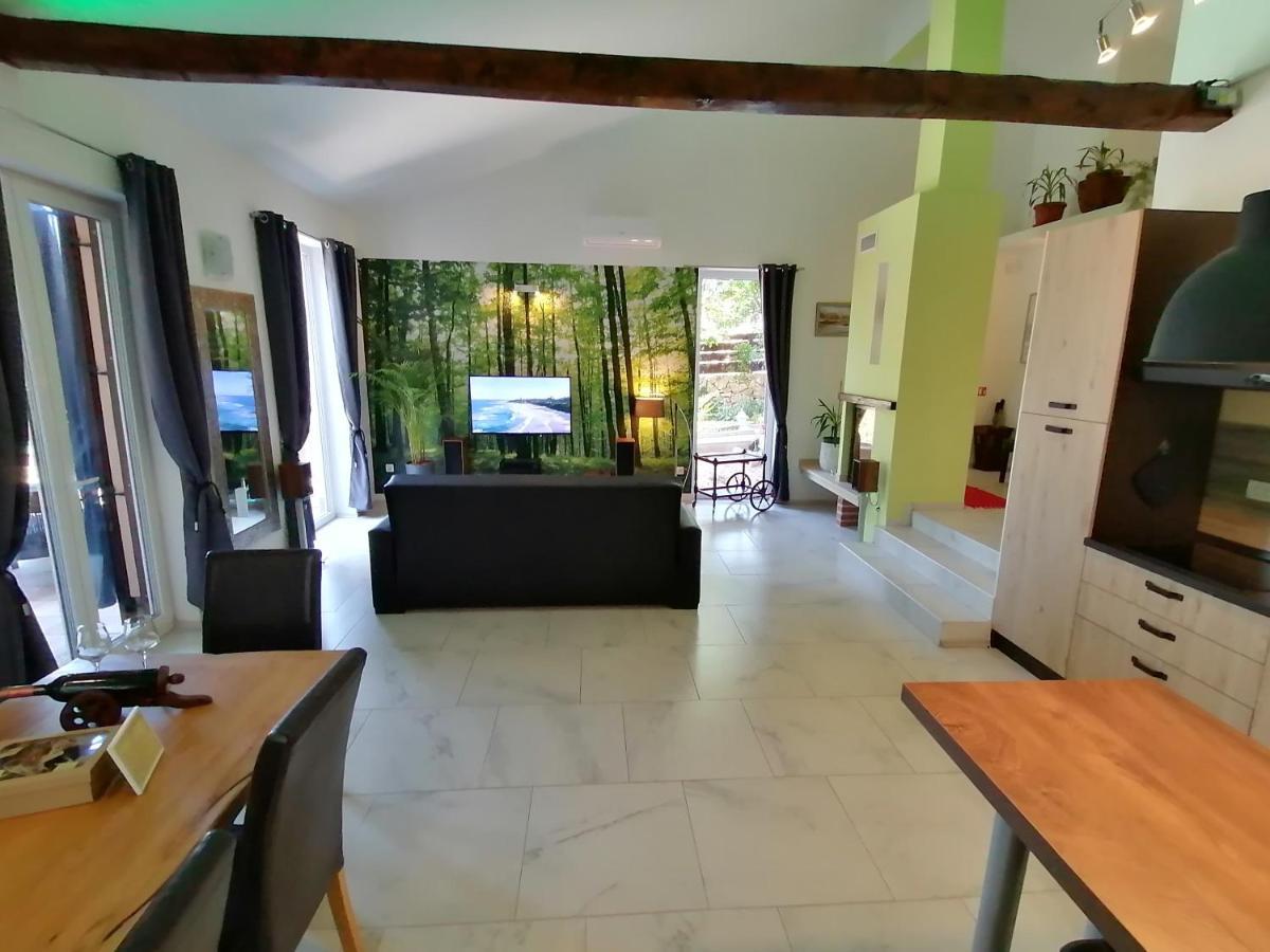 The Forest House Krk 2 Kras Bagian luar foto