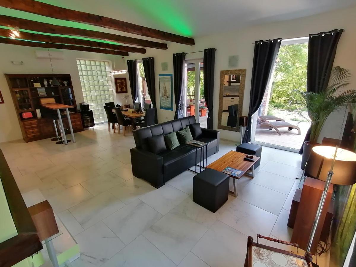 The Forest House Krk 2 Kras Bagian luar foto